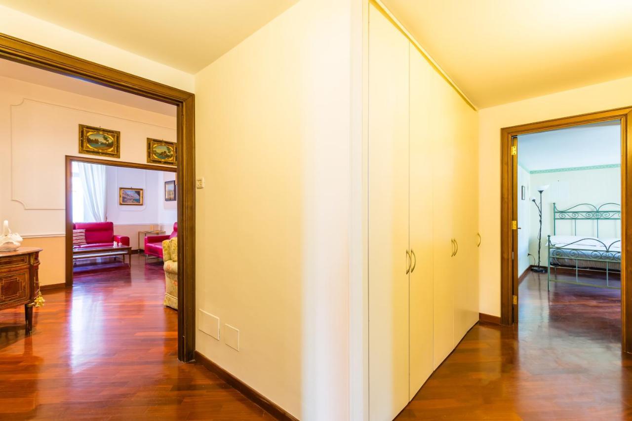 Grand Classic Apartment At San Martino By Napoliapartments Экстерьер фото