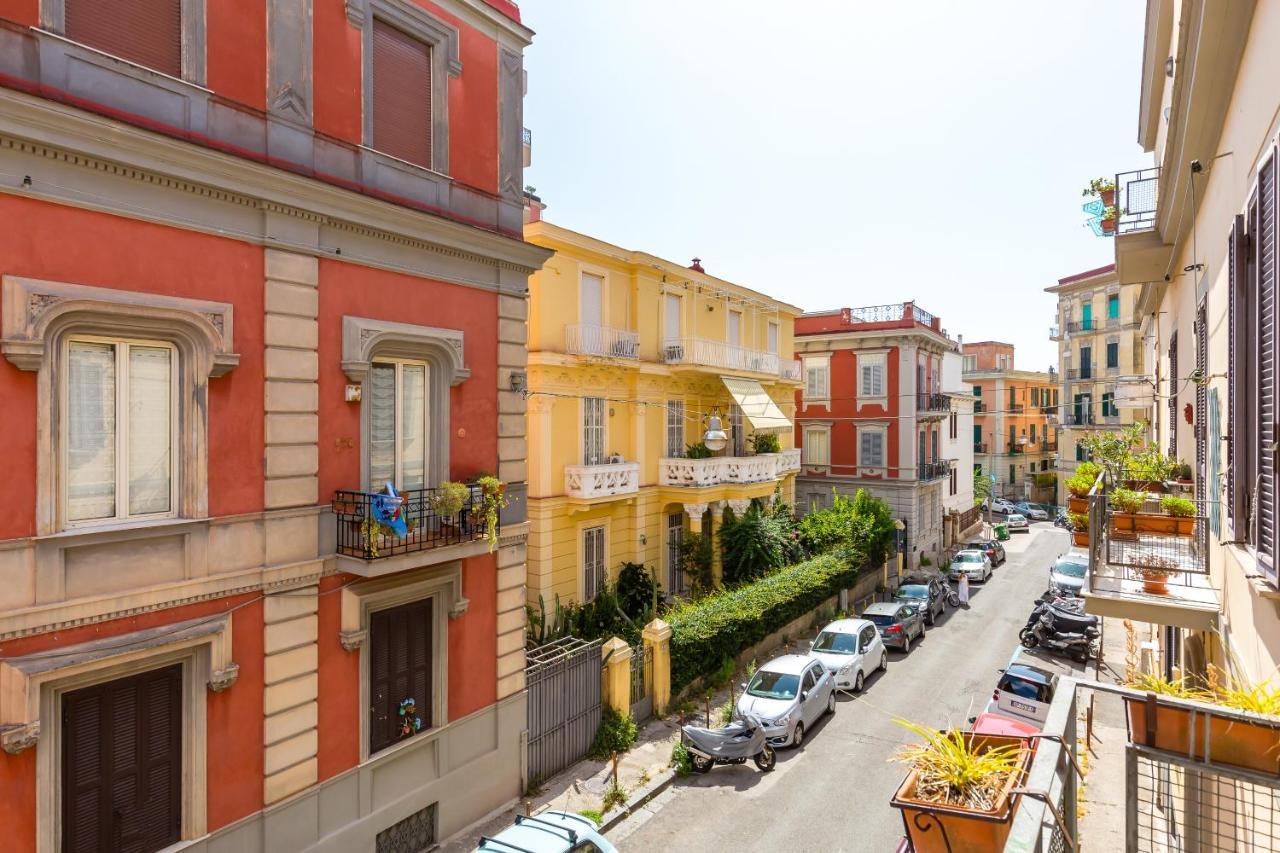 Grand Classic Apartment At San Martino By Napoliapartments Экстерьер фото