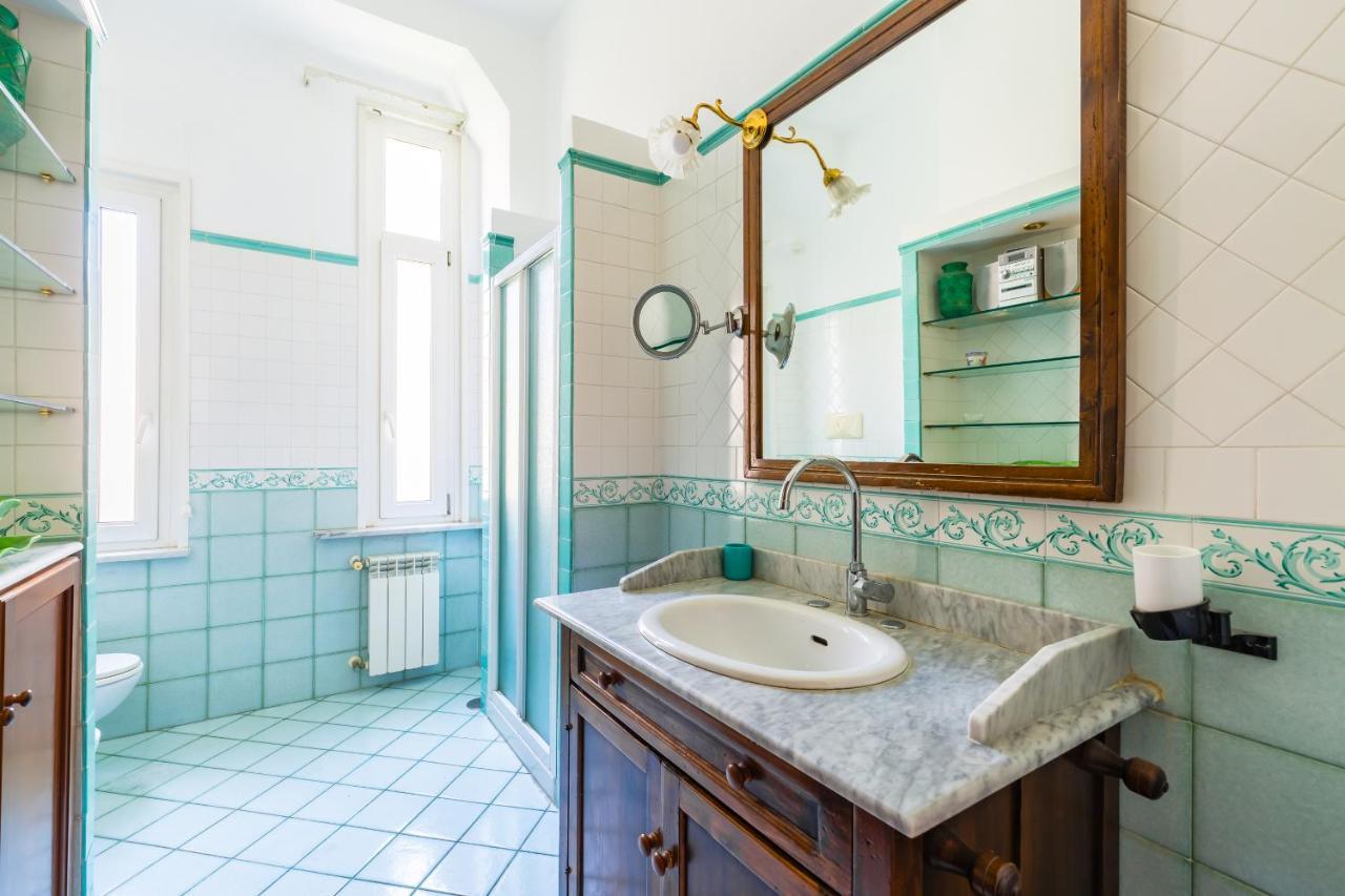 Grand Classic Apartment At San Martino By Napoliapartments Экстерьер фото